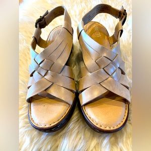 Born Carrine leather wedge sandals